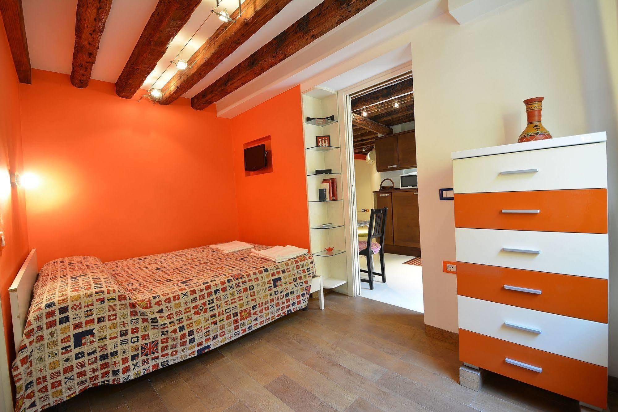 Barbera-Biennale Apartment Venice Exterior photo